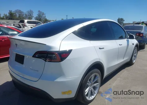 2022 Tesla Model Y Long Range Dual Motor All-Wheel Drive из США, поврежденный, VIN 7SAYGDEE6NF423753